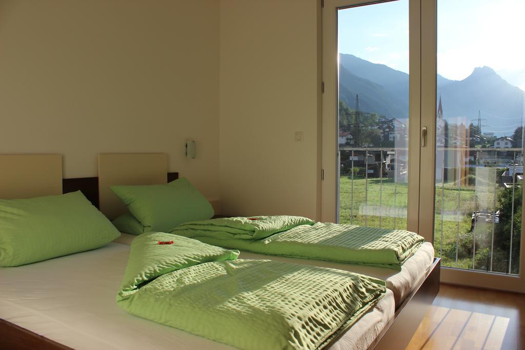 Haus Arosa Apartment Pettneu am Arlberg Exterior photo